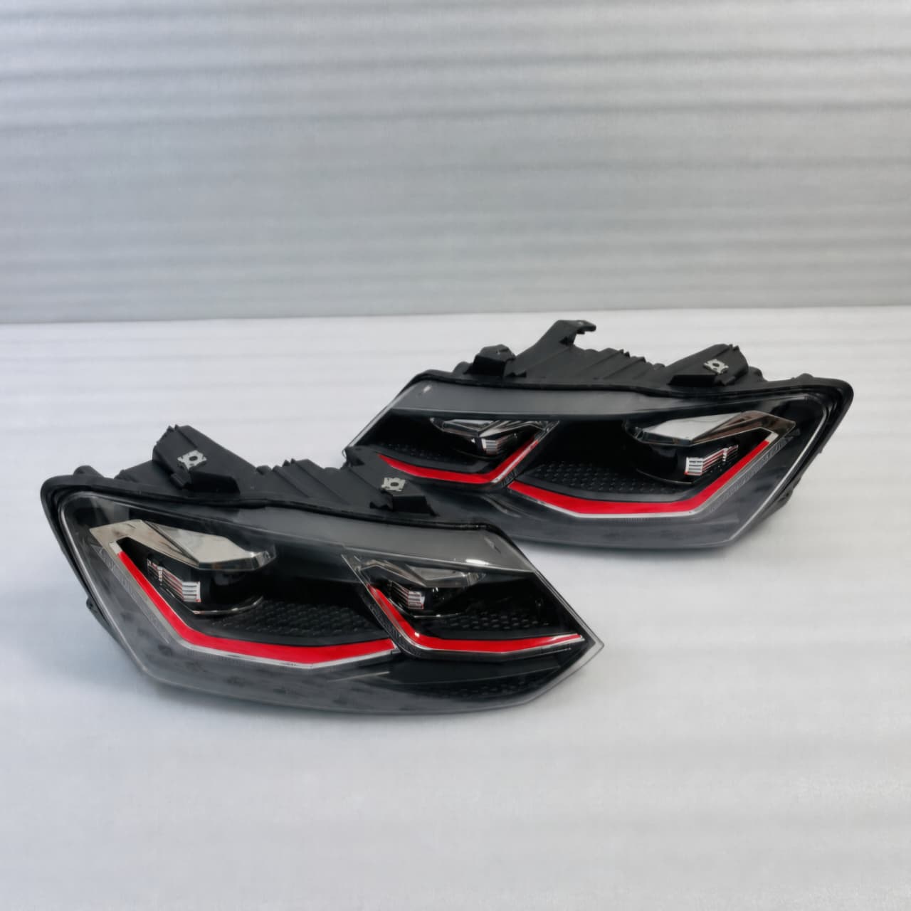 Polo / Vento Headlamps
